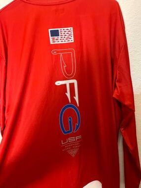 Columbia Red Long Sleeve Performance Shirt
